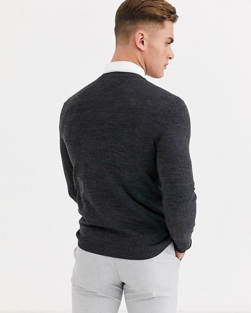 Knitted Muscle Fit Crew Neck Jumper in Charcoal