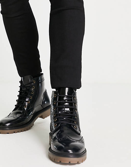 Brogue Lace Up Boot In Black Polished Leather With Contrast Sole