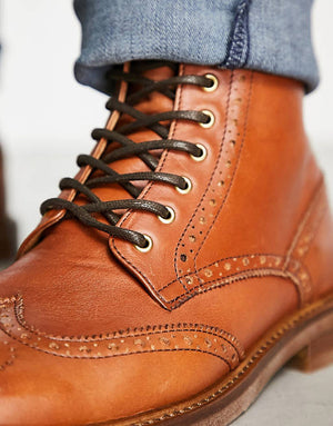 Lace Up Brogue Boots In Brown Leather