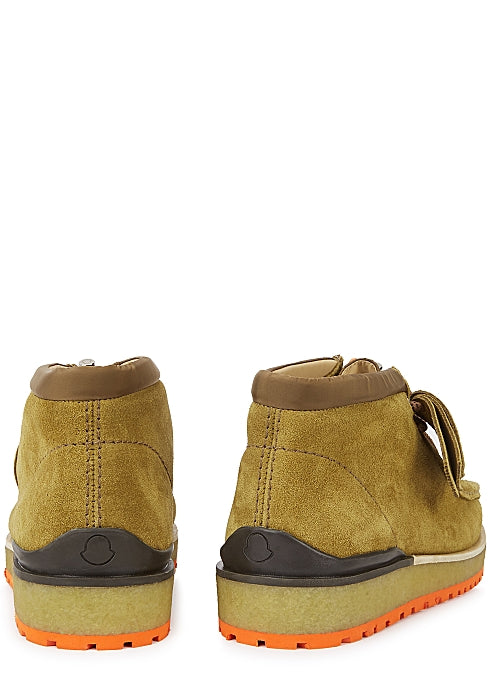 2 Moncler 1952 X Clarks Wallabee Suede Desert Boots