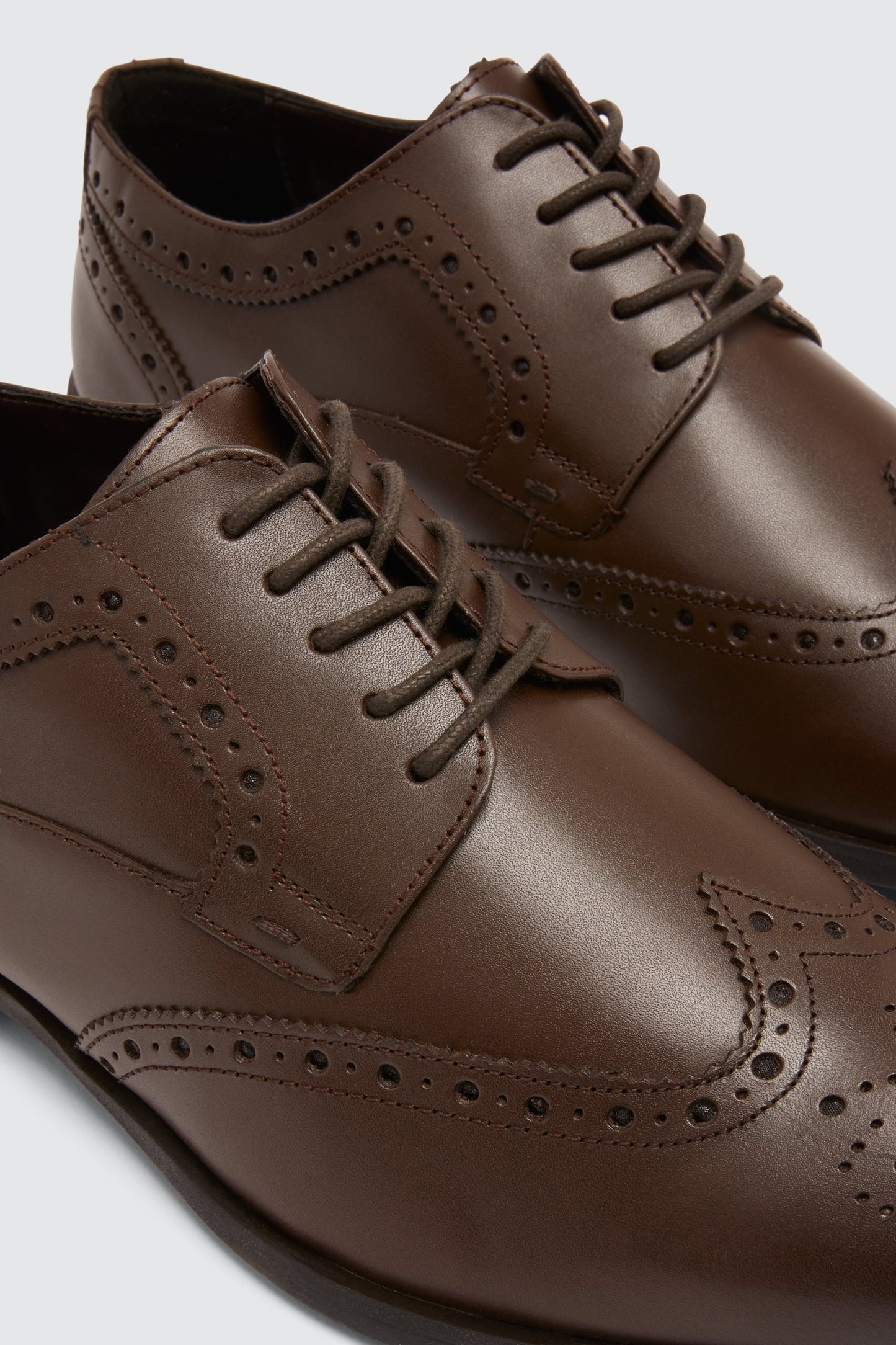 Deakin Brown Brogue Shoe