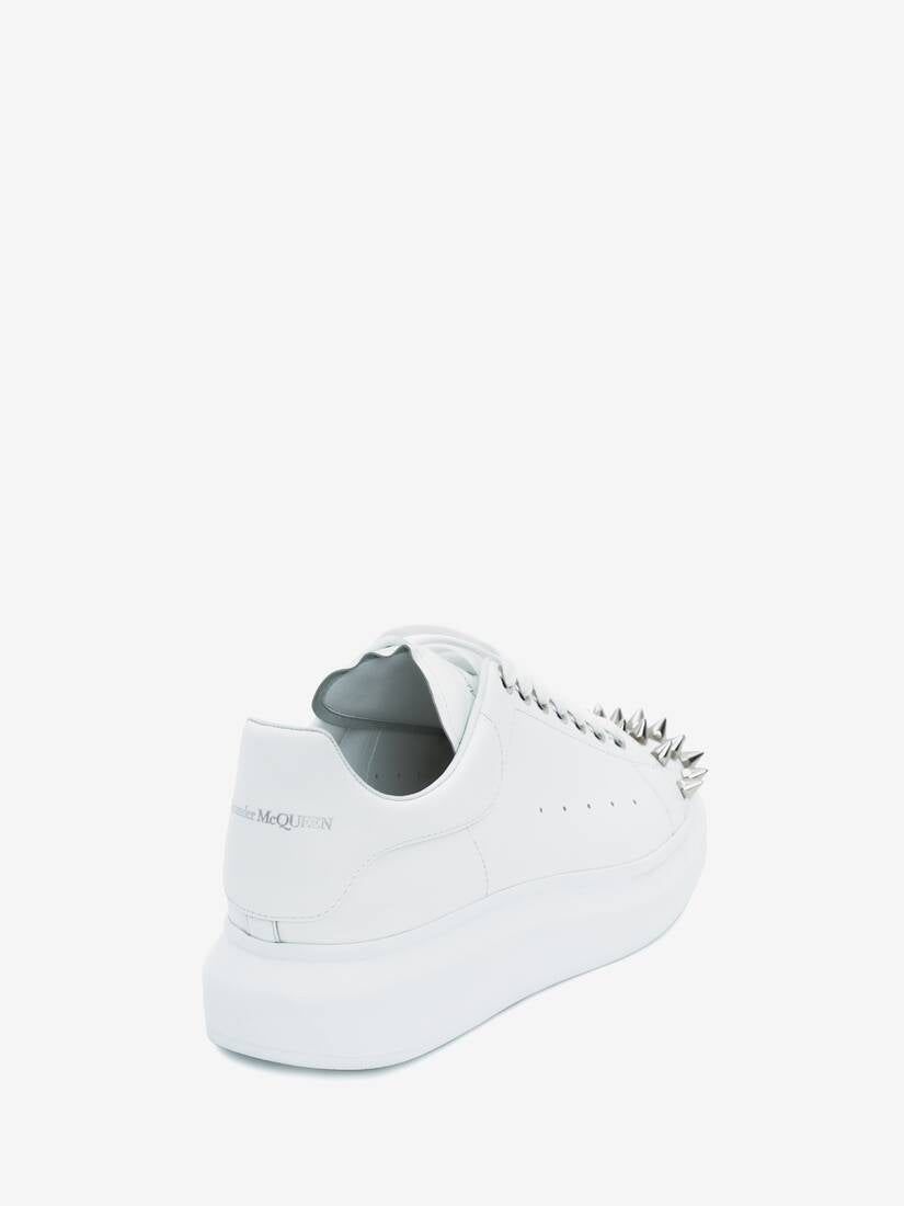 Men's Oversized Sneaker in White/silver