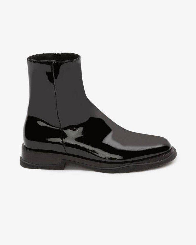 Men's Slim Tread Boot in Black