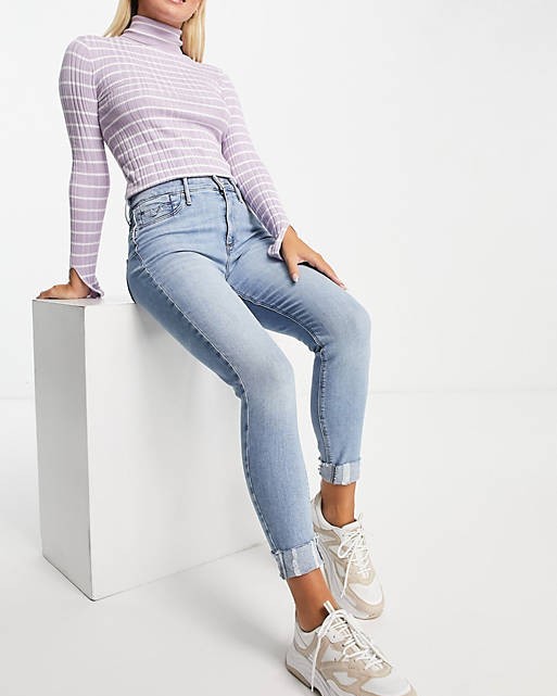 Mid Rise Bum Sculpt Skinny Jeans In Light Blue