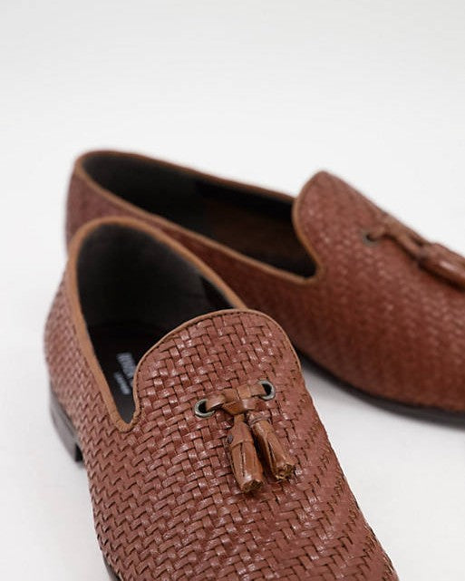 Tassel Loafer in Brown