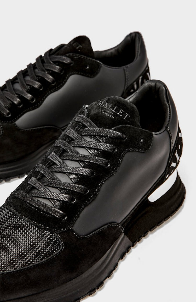 Popham Black Trainer